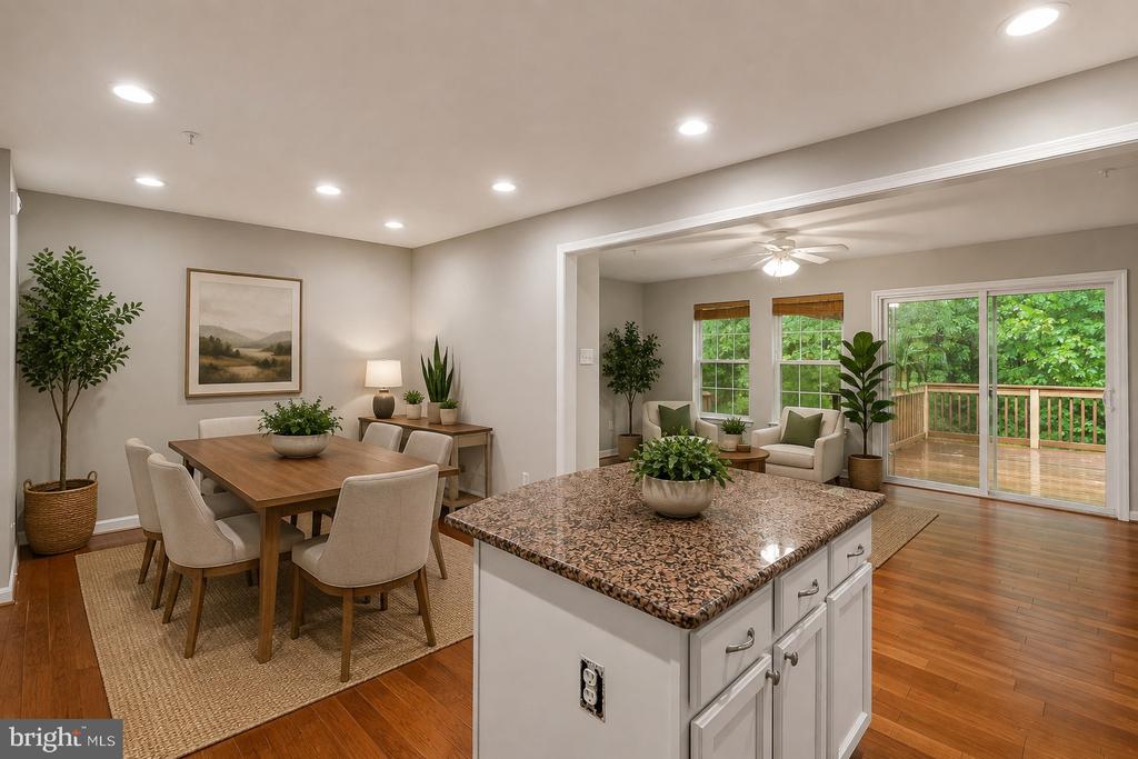 13722 PALMETTO CIRCLE