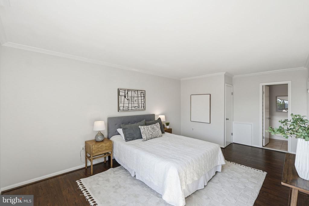 8308 FLOWER AVENUE Unit: 501