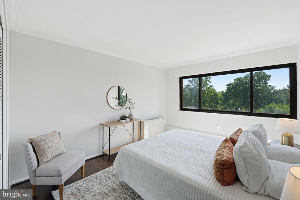 8308 FLOWER AVENUE Unit: 501