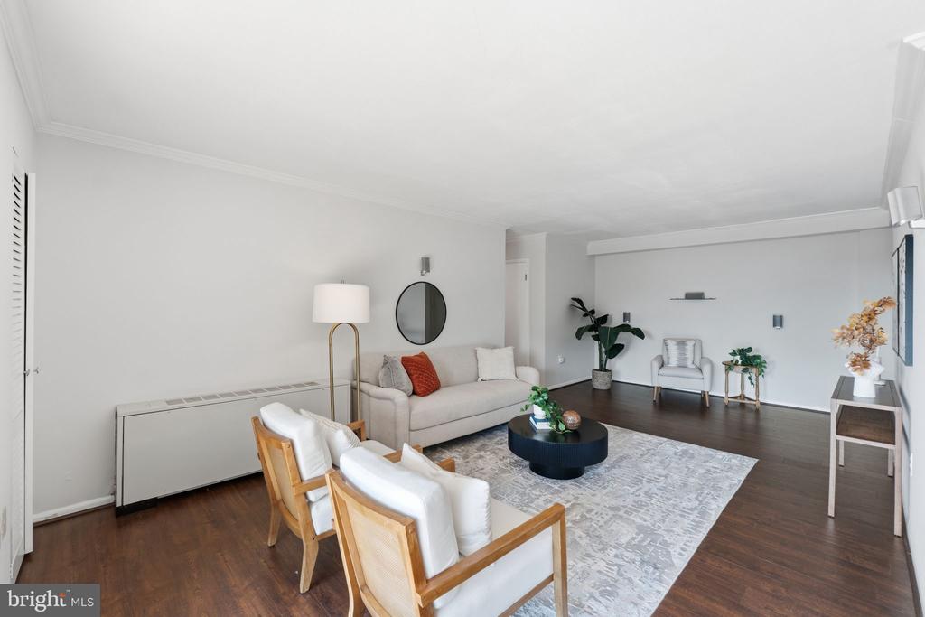 8308 FLOWER AVENUE Unit: 501
