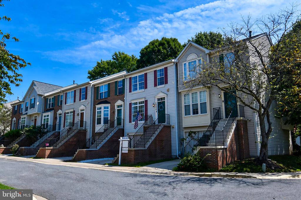 13028 SHAMROCK GLEN DRIVE Unit: 202