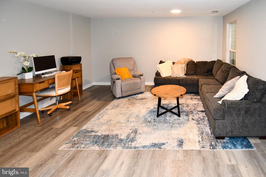 13028 SHAMROCK GLEN DRIVE Unit: 202