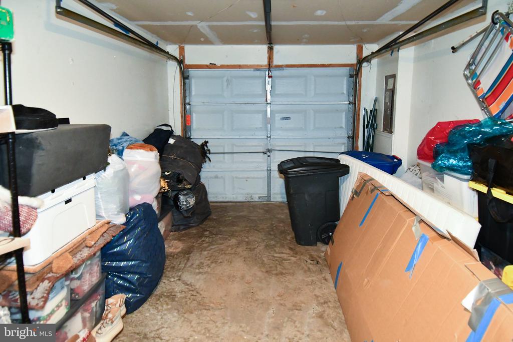 13028 SHAMROCK GLEN DRIVE Unit: 202