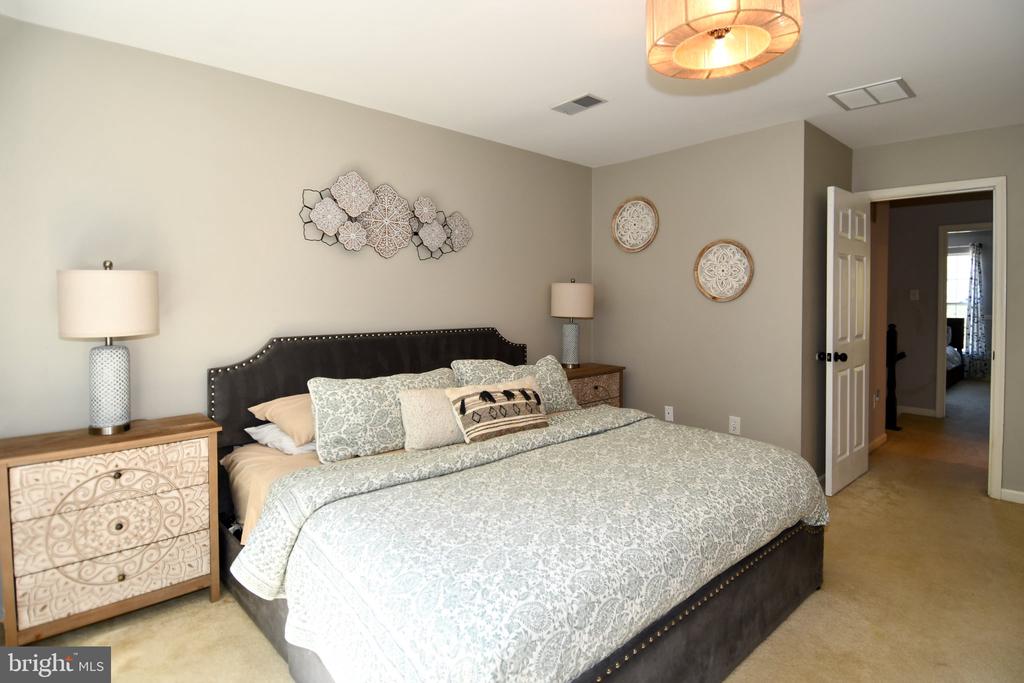 13028 SHAMROCK GLEN DRIVE Unit: 202