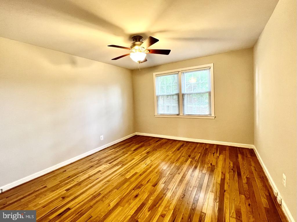 2207 WASHINGTON AVENUE Unit: 201