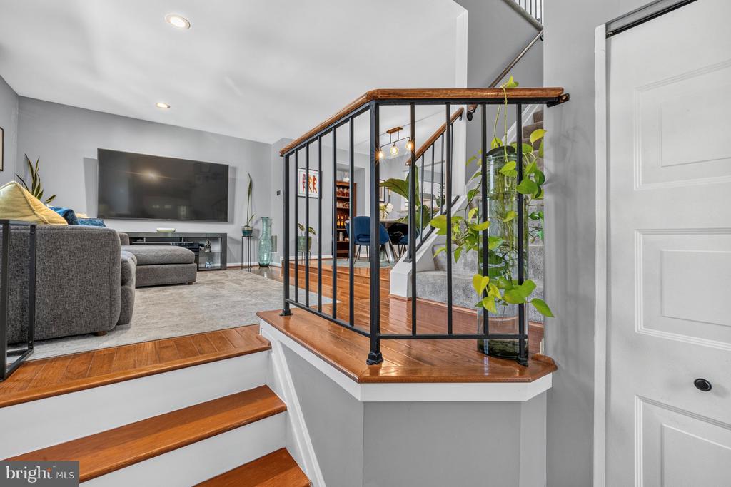 3526 SOFTWOOD TERRACE