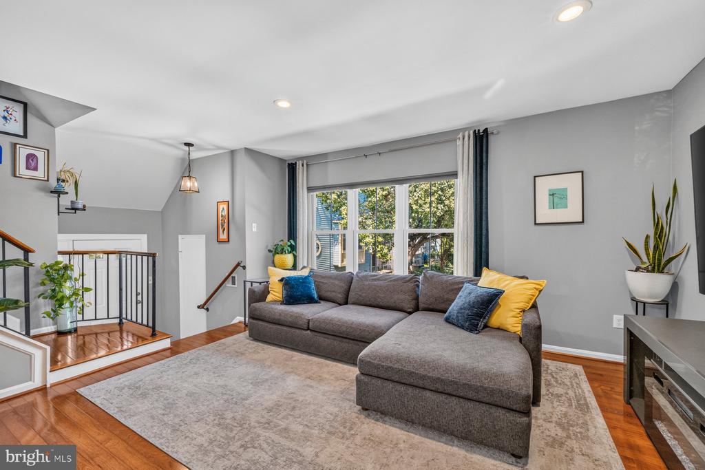 3526 SOFTWOOD TERRACE