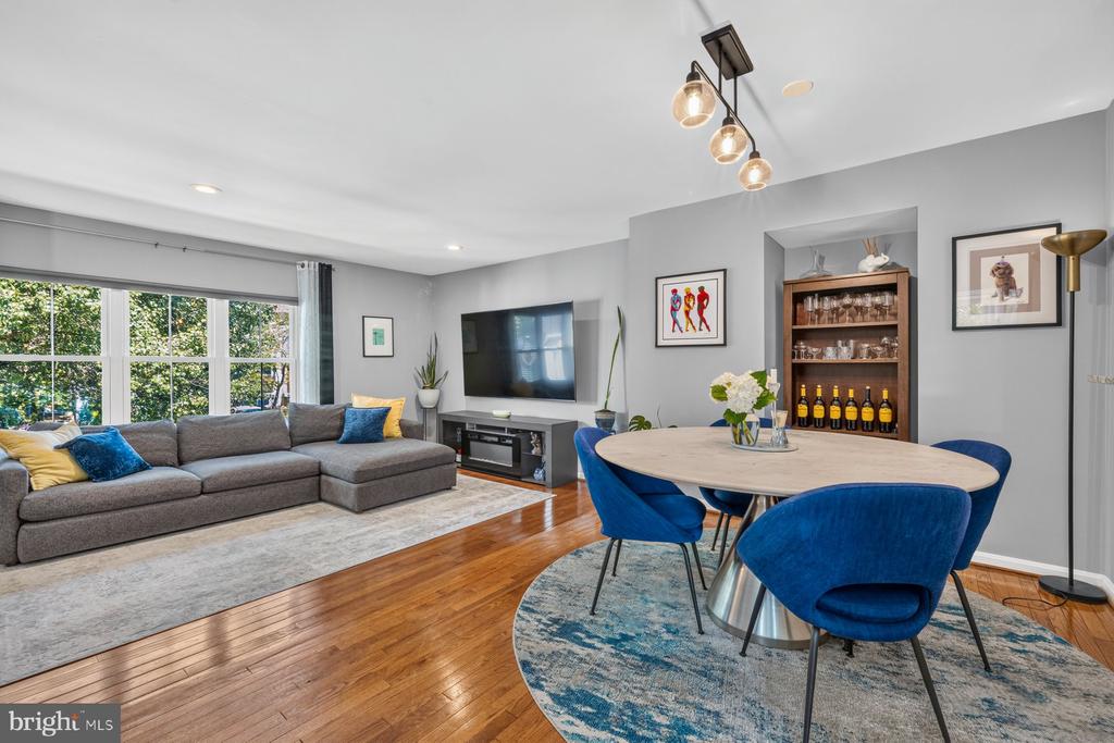 3526 SOFTWOOD TERRACE