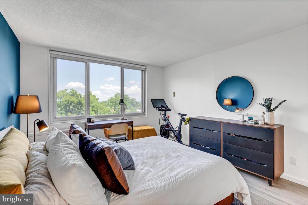 11801 ROCKVILLE PIKE Unit: 813
