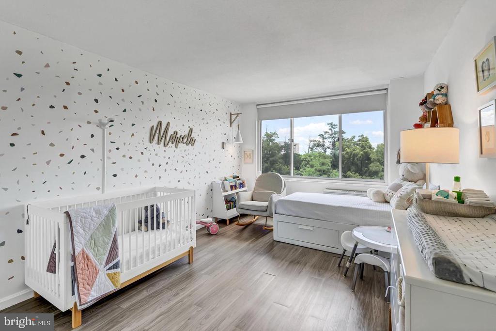 11801 ROCKVILLE PIKE Unit: 813