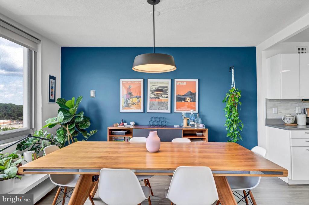 11801 ROCKVILLE PIKE Unit: 813
