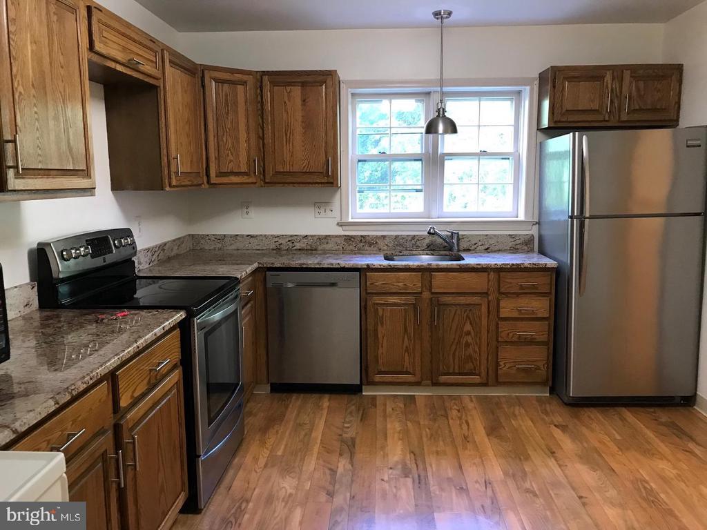 6676 HILLANDALE ROAD Unit: 36