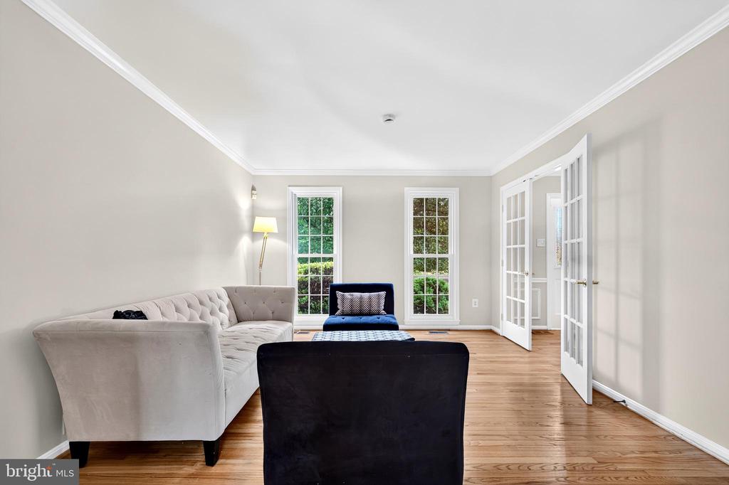 17205 SANDY KNOLL DRIVE