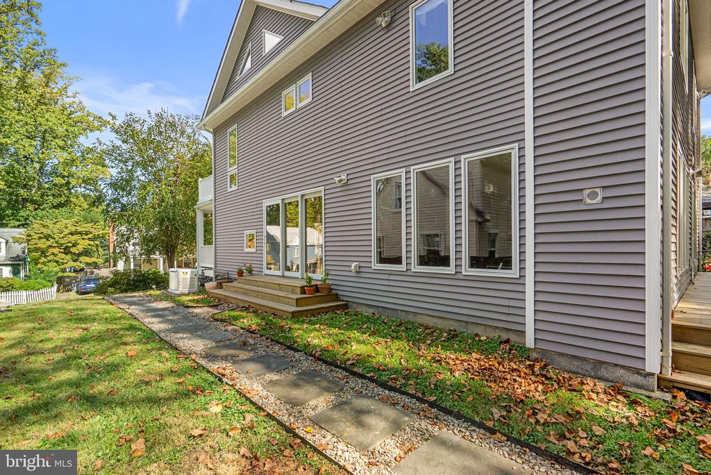 3110 FAYETTE ROAD