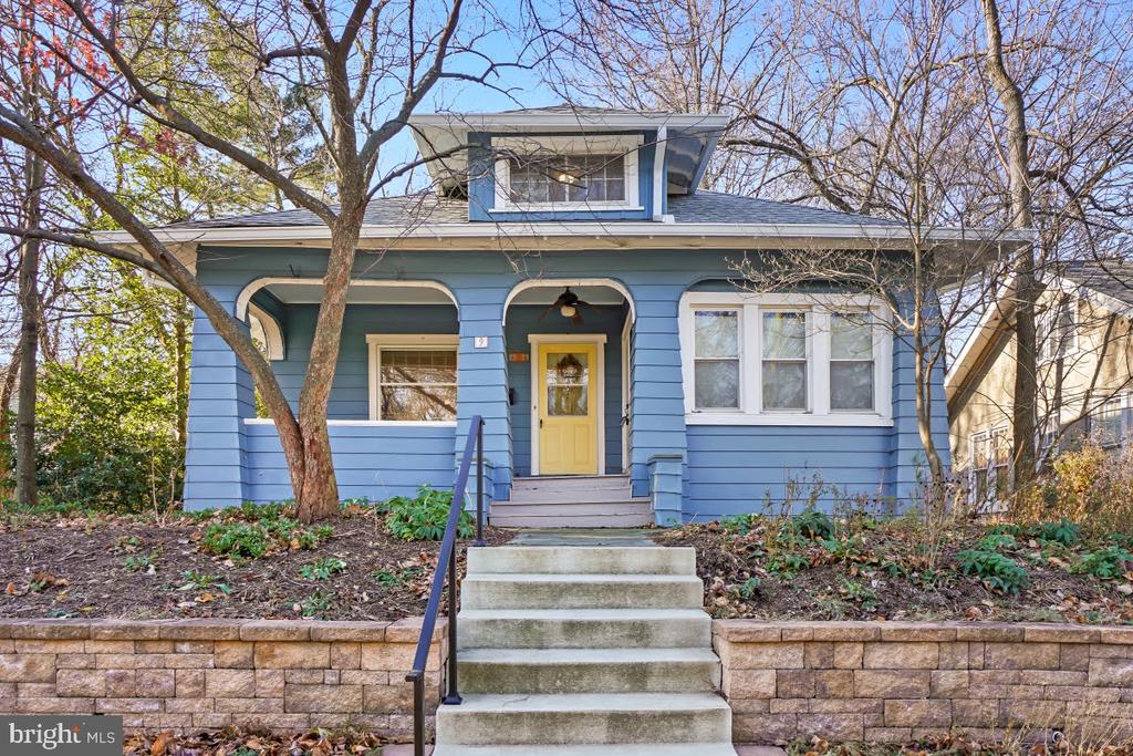 9 PHILADELPHIA AVENUE