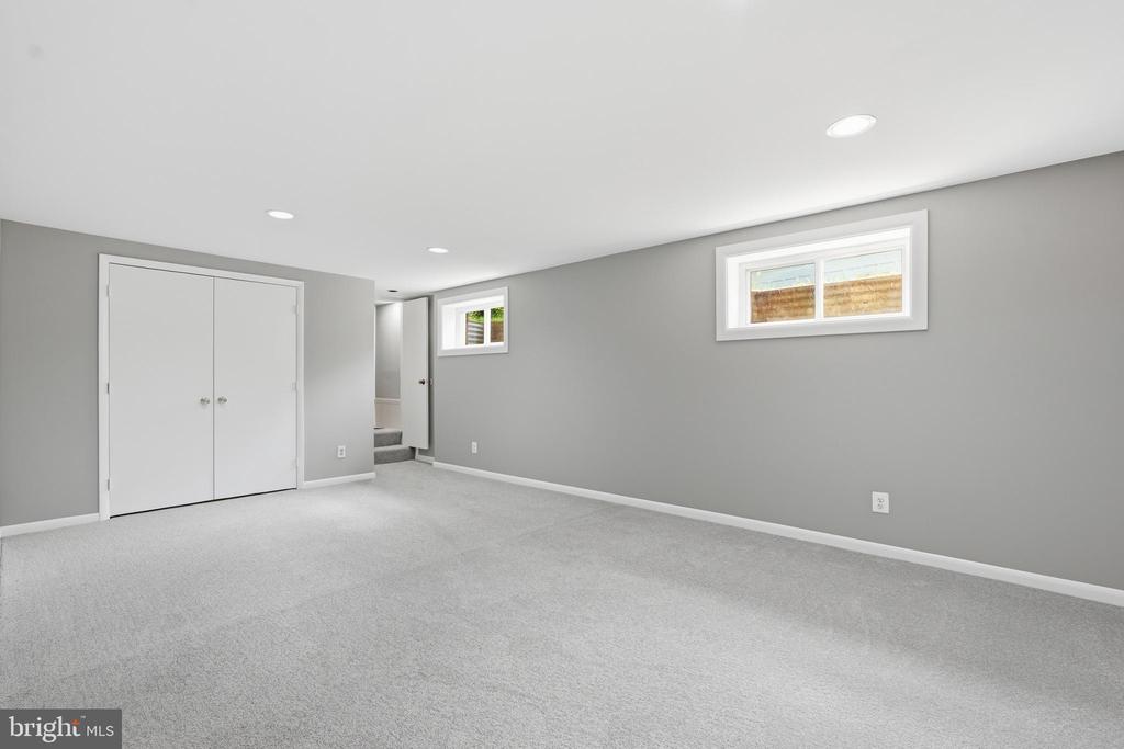 12224 MAJOR DRIVE