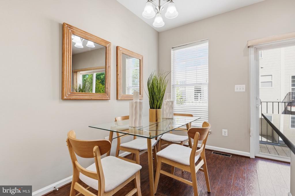 133 PRADO LANE Unit: 2903