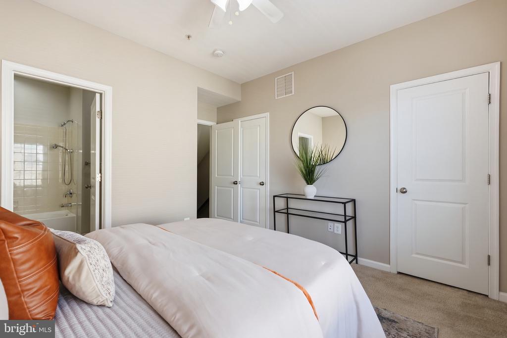 133 PRADO LANE Unit: 2903
