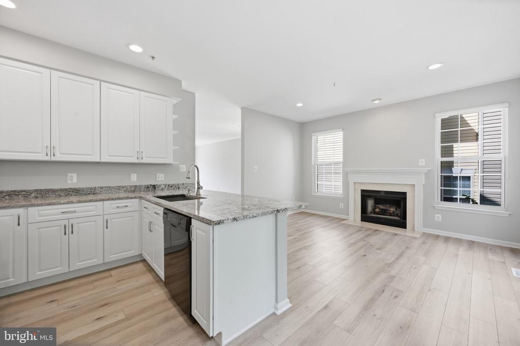 111 LONGPOINT WAY