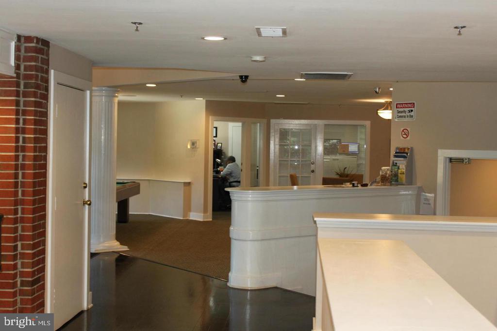 5800 INMAN CIRCLE Unit: 350