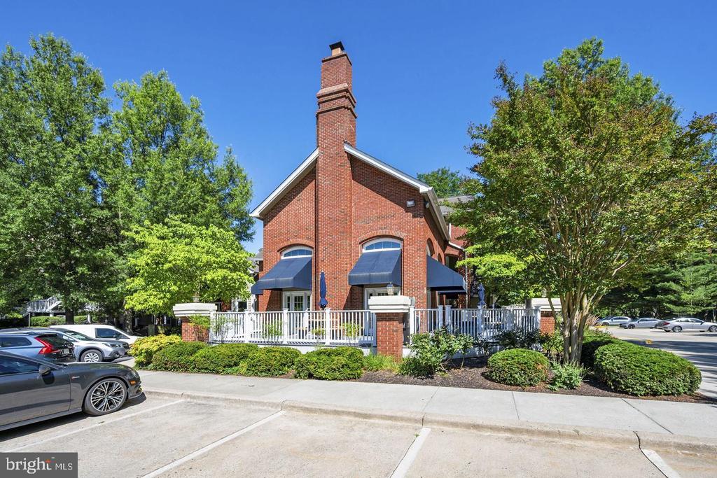 5800 INMAN CIRCLE Unit: 350