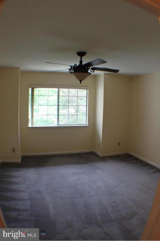 5800 INMAN CIRCLE Unit: 350