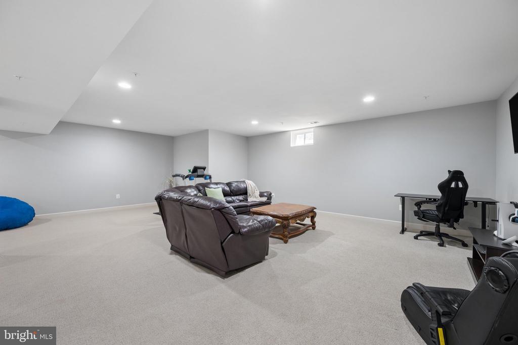 14301 BYRNE PARK DRIVE