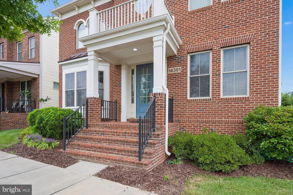 14301 BYRNE PARK DRIVE