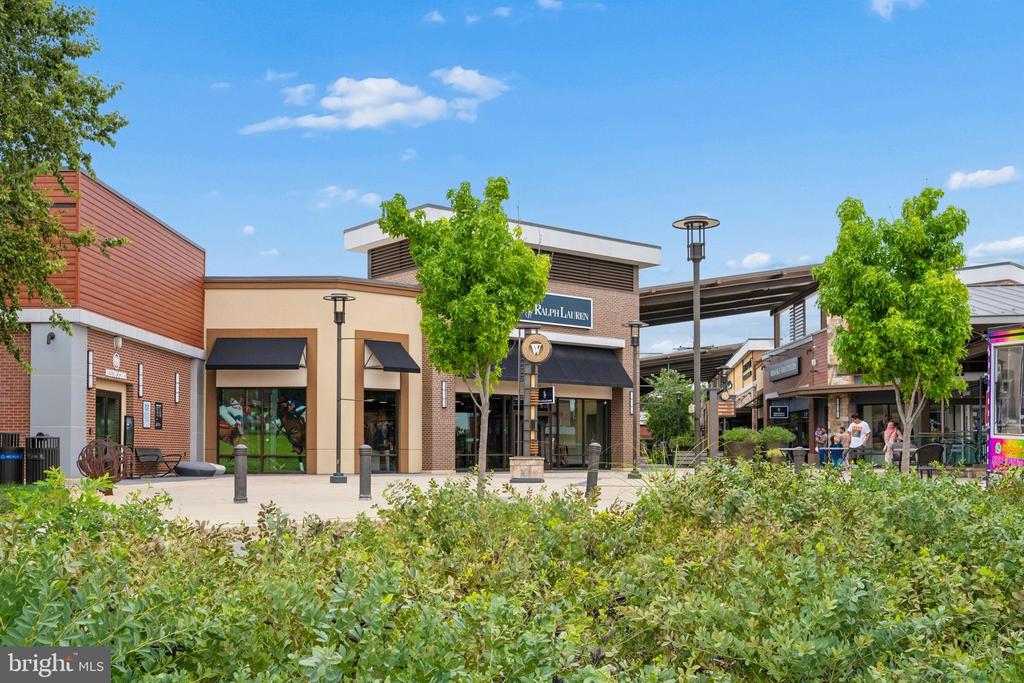 14301 BYRNE PARK DRIVE