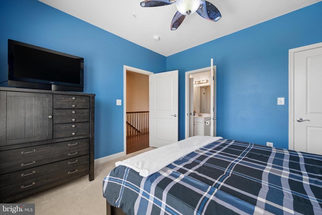 14301 BYRNE PARK DRIVE