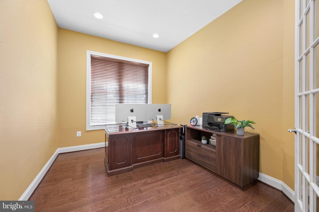 14301 BYRNE PARK DRIVE