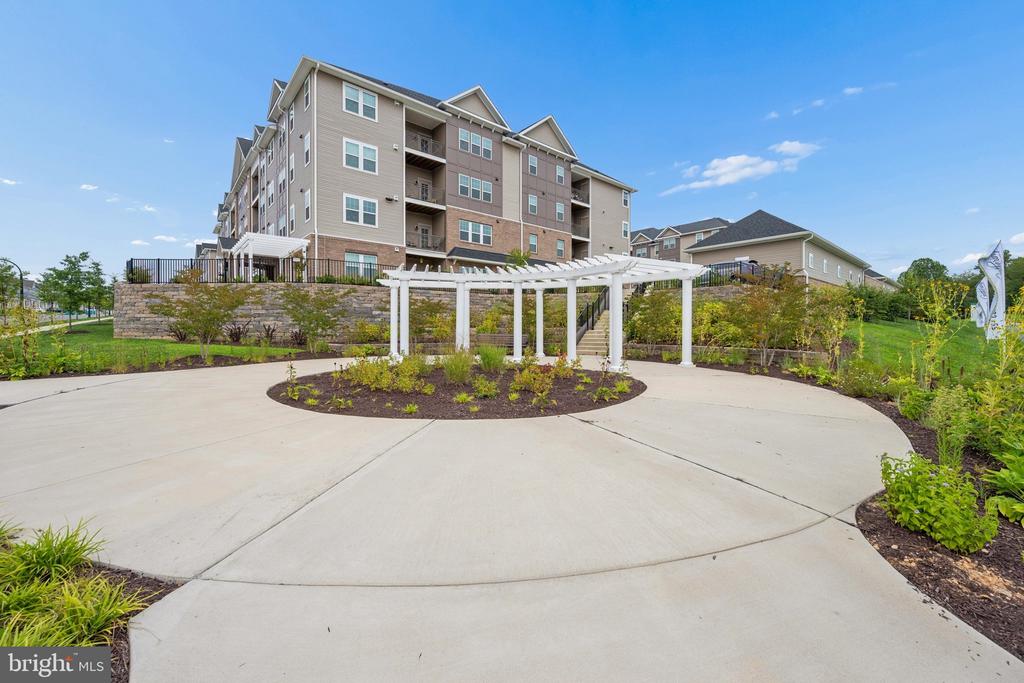 14301 BYRNE PARK DRIVE