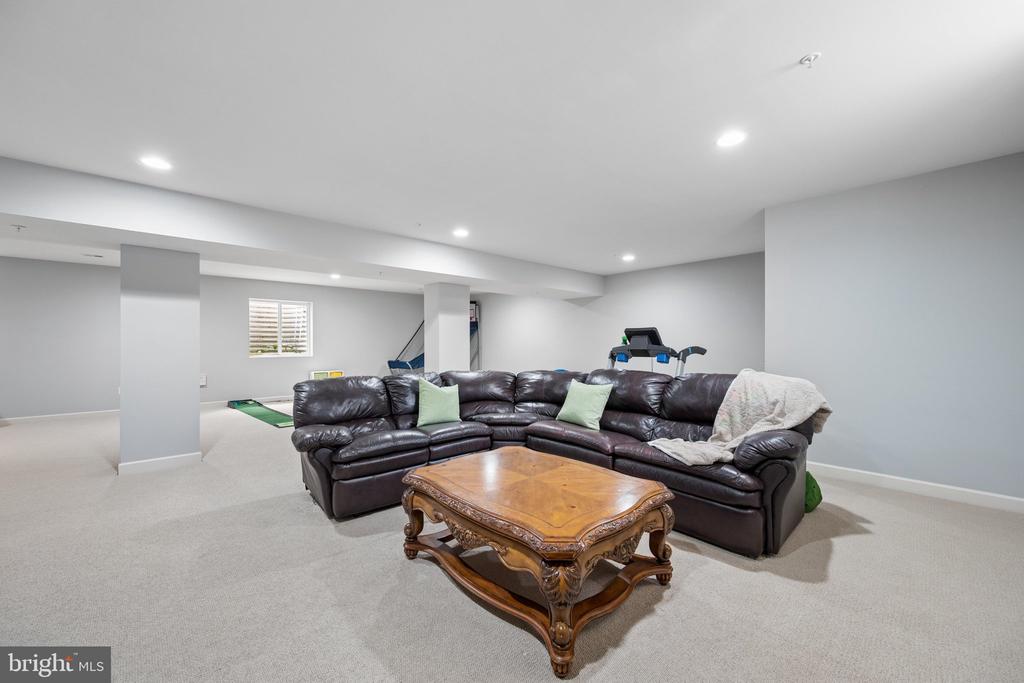 14301 BYRNE PARK DRIVE