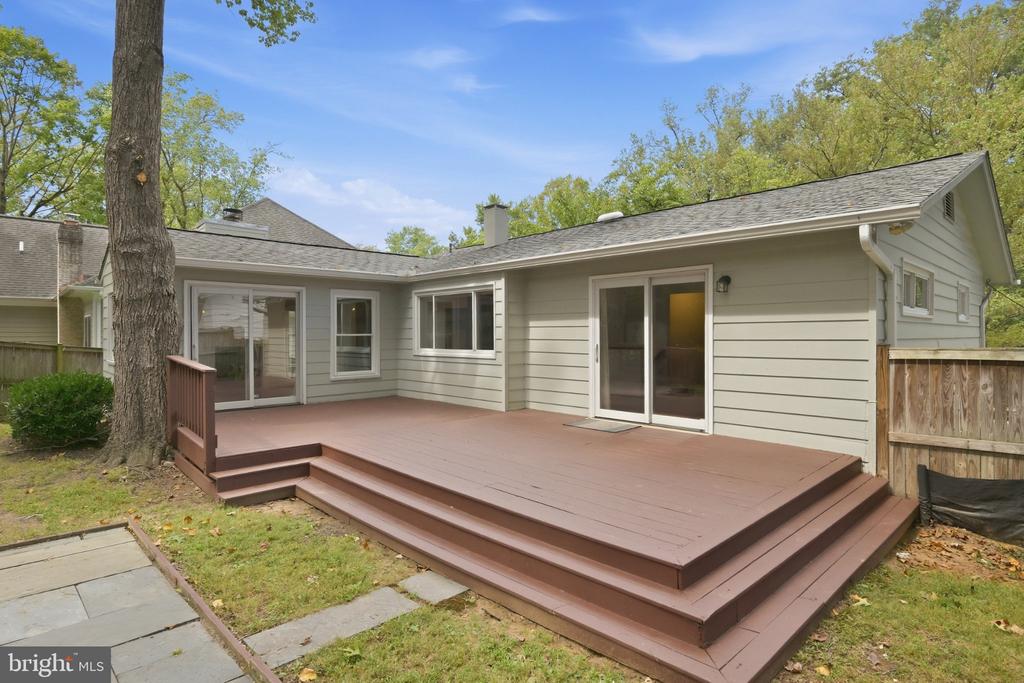 4016 SIMMS DRIVE