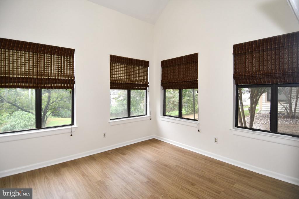 13407 SHADY KNOLL DRIVE Unit: 112/G