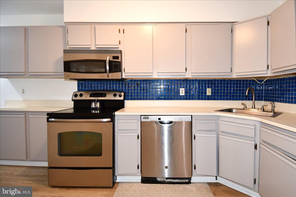 13407 SHADY KNOLL DRIVE Unit: 112/G
