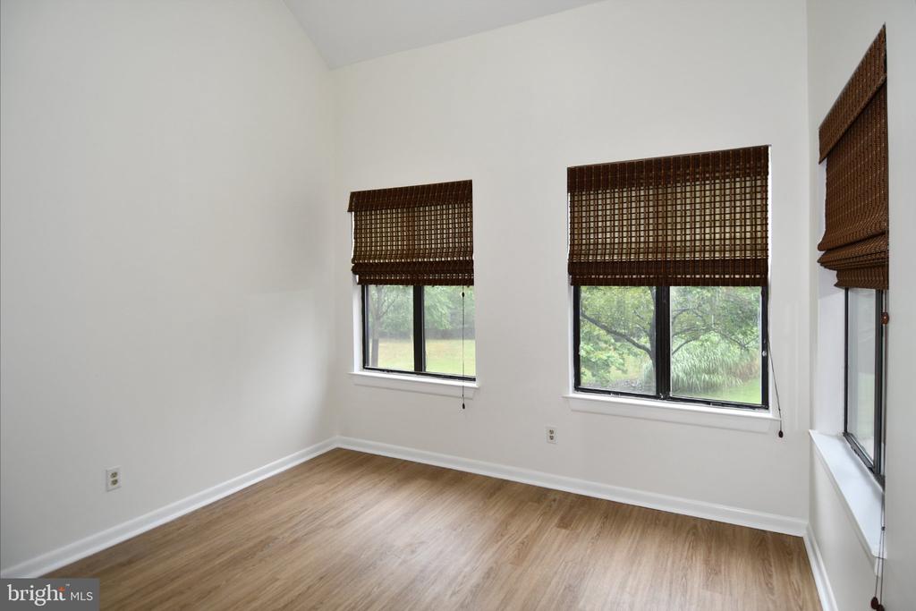 13407 SHADY KNOLL DRIVE Unit: 112/G