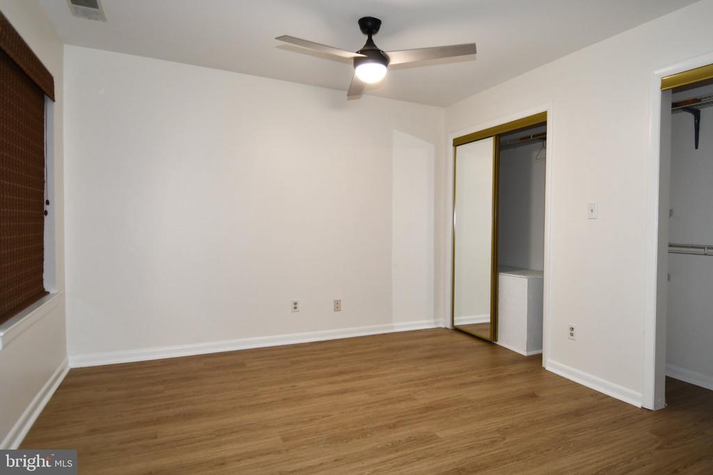 13407 SHADY KNOLL DRIVE Unit: 112/G