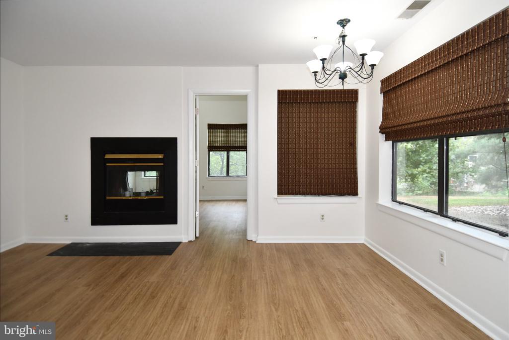 13407 SHADY KNOLL DRIVE Unit: 112/G