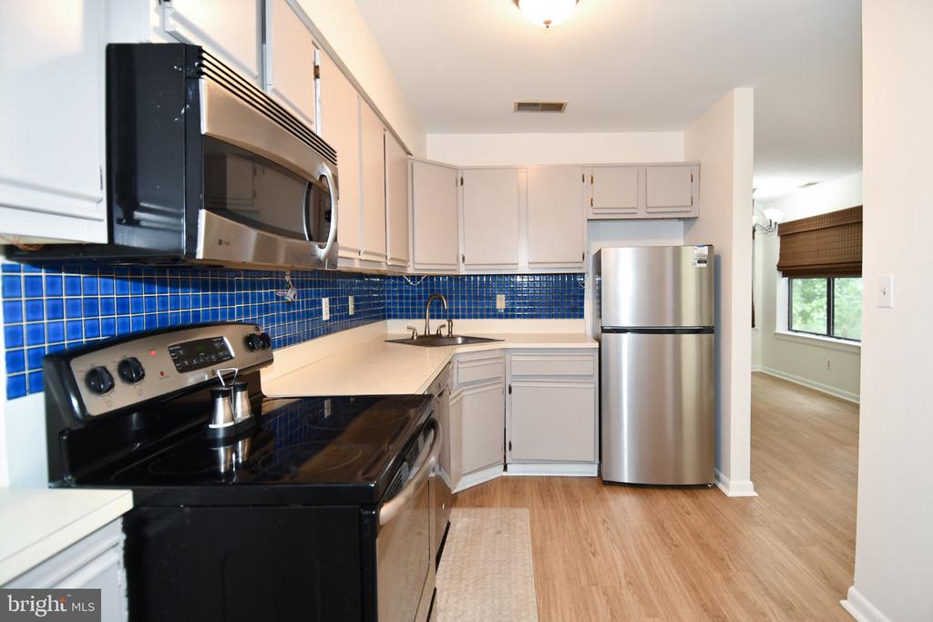 13407 SHADY KNOLL DRIVE Unit: 112/G