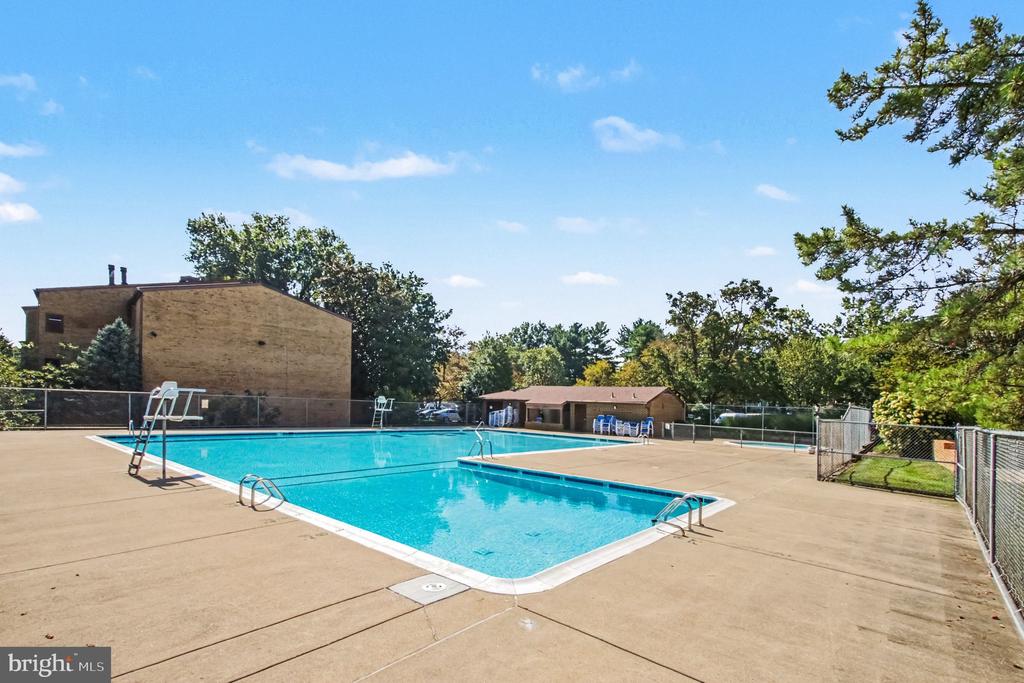 13205 DAIRYMAID DRIVE Unit: 63
