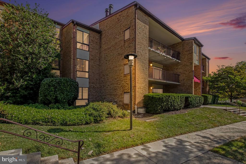 13205 DAIRYMAID DRIVE Unit: 63