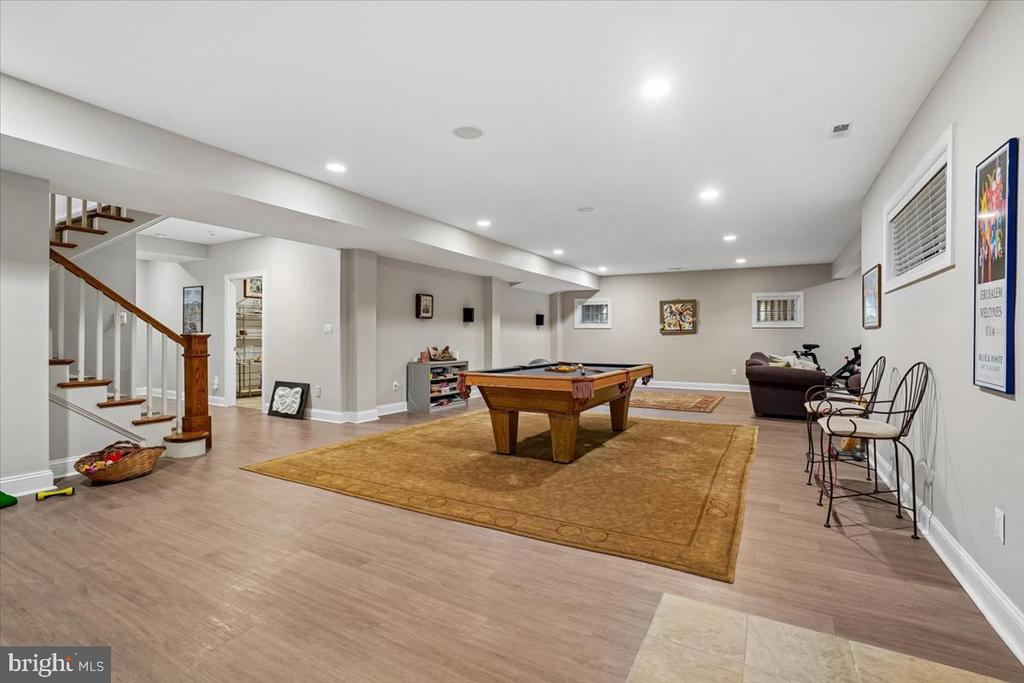 5114 WESSLING LANE