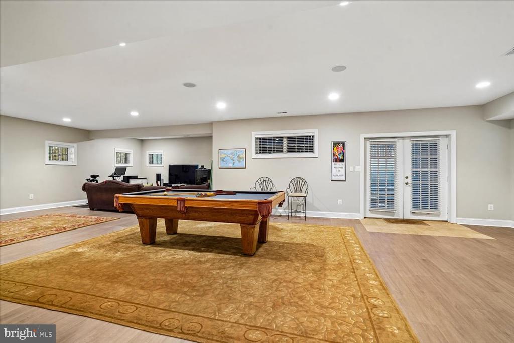5114 WESSLING LANE
