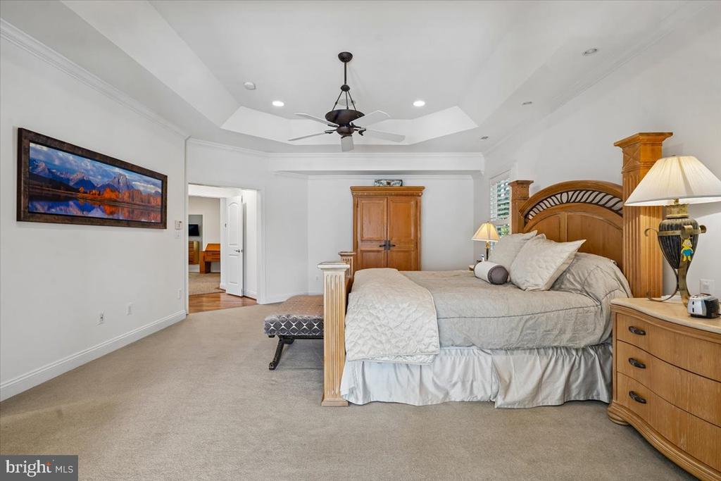 5114 WESSLING LANE
