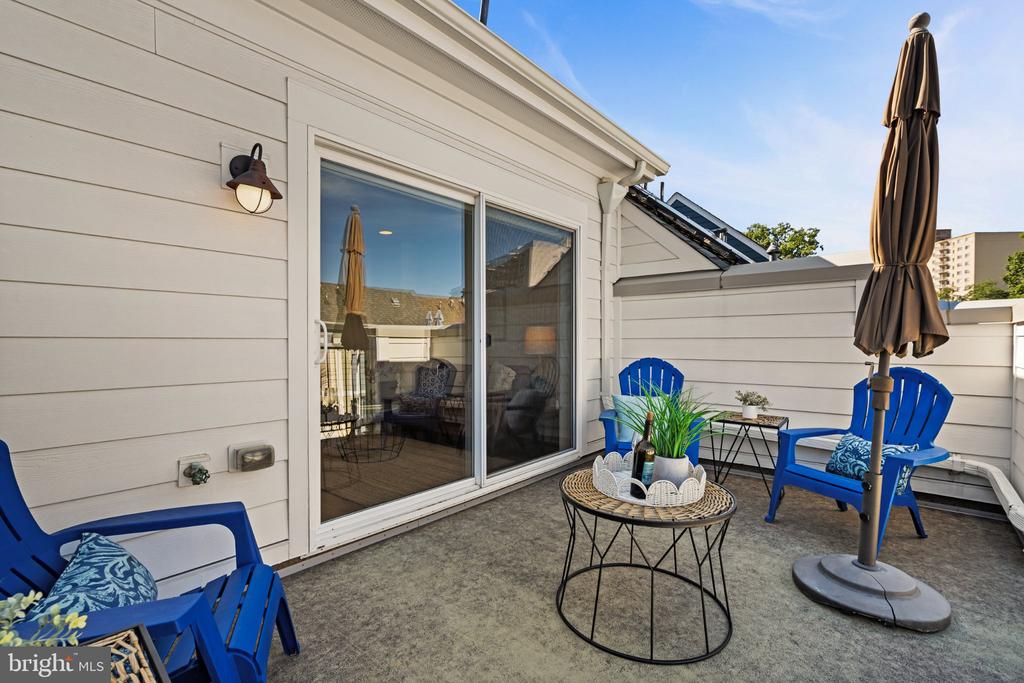 37 ELLSWORTH HEIGHTS