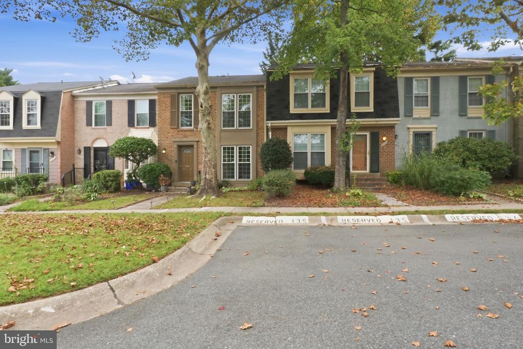 20107 TORREY POND PLACE