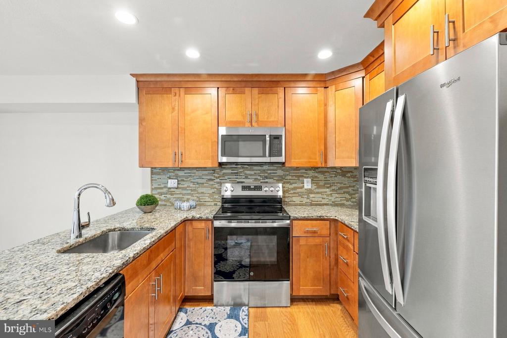 18240 WINDSOR HILL DRIVE Unit: 311