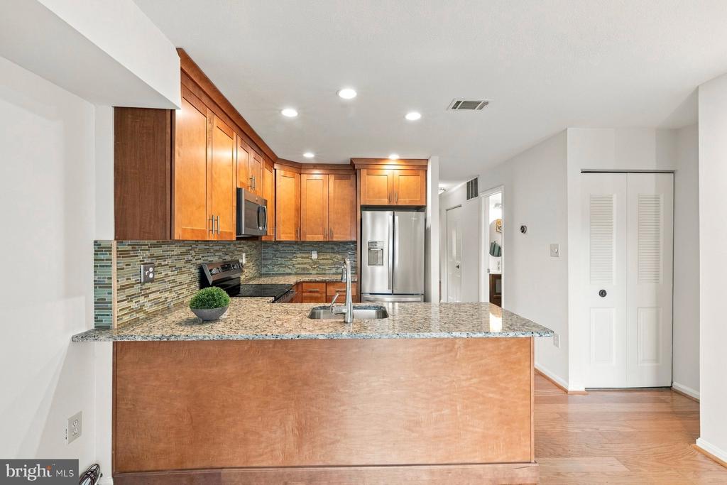 18240 WINDSOR HILL DRIVE Unit: 311