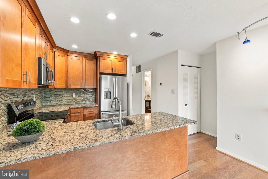 18240 WINDSOR HILL DRIVE Unit: 311